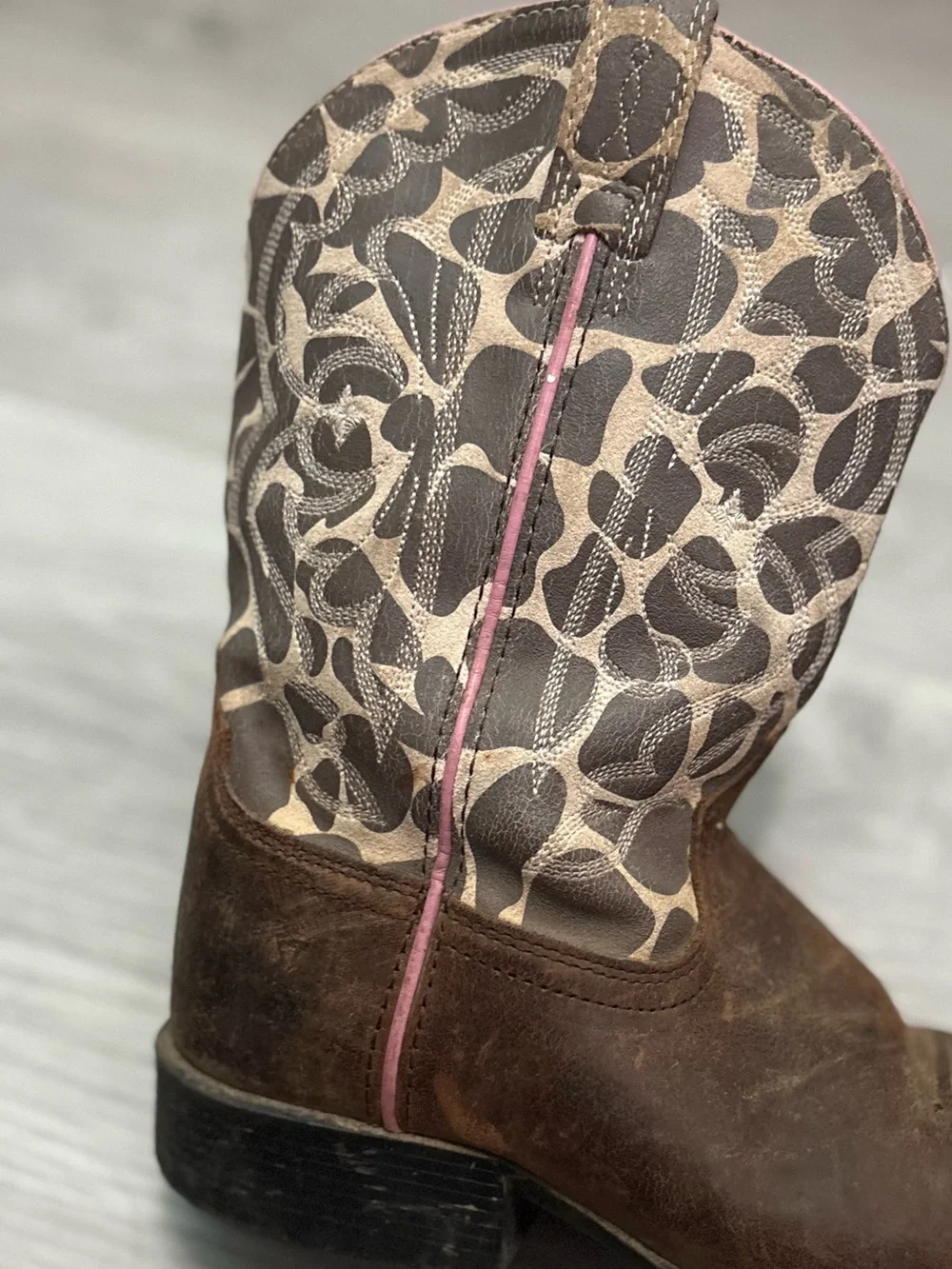 Ariat Kids Brown Cowboy Boots with Patterned Shaft Size 3